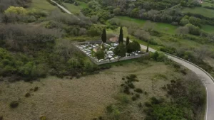 Cementerio de Vallejo de Orbó