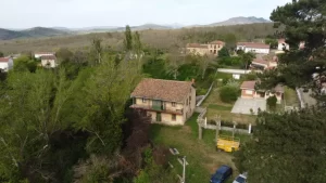 Casa del Cura de Vallejo de Orbó