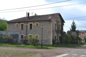 Cuartel de la Guardia Civil de Vallejo de Orbó